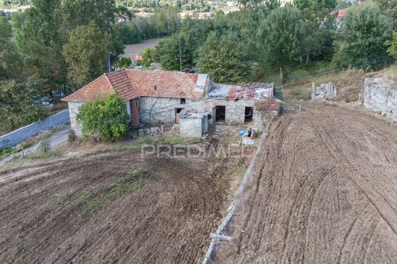 Home V3 Semidetached to recover Guimarães