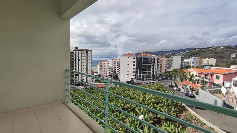 Apartment Renovated 1 bedrooms São Martinho Funchal - garage, parking space, equipped, balcony