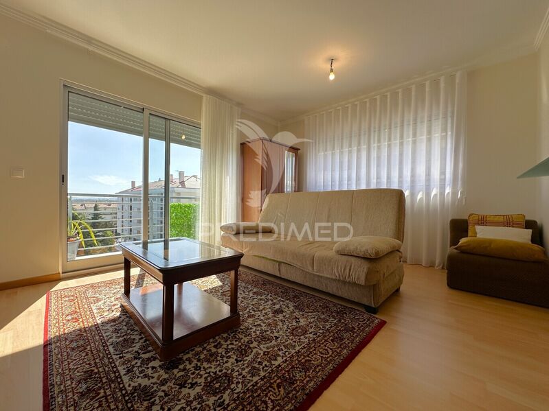 Apartamento T1 Fátima Ourém - excelente localização, parqueamento, zonas verdes, arrecadação, varandas