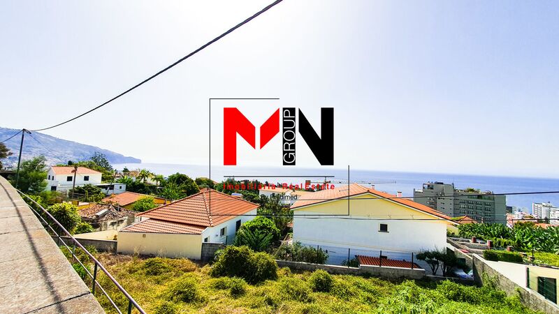 Terreno com 434.44m2 São Martinho Funchal para vender - vista mar