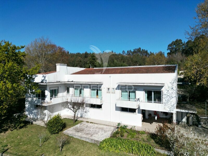 House 4 bedrooms Guimarães - barbecue, attic, garage, garden, double glazing