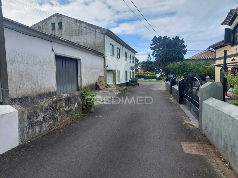 Casa/Vivenda Angra do Heroísmo - zona calma