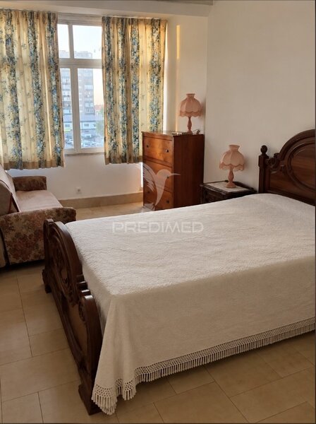Appartement T3 au centre Almada