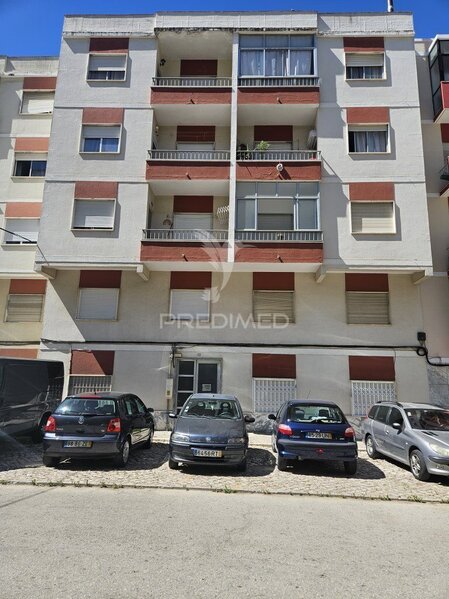 Apartamento T2 Renovado São Sebastião Setúbal