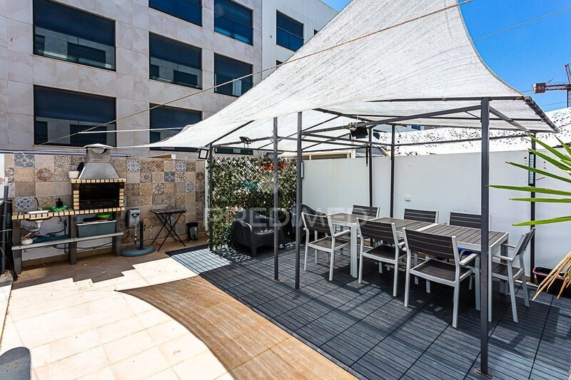 Apartment Modern 3 bedrooms Tavira - great location, furnished, barbecue, store room, equipped, air conditioning, balcony