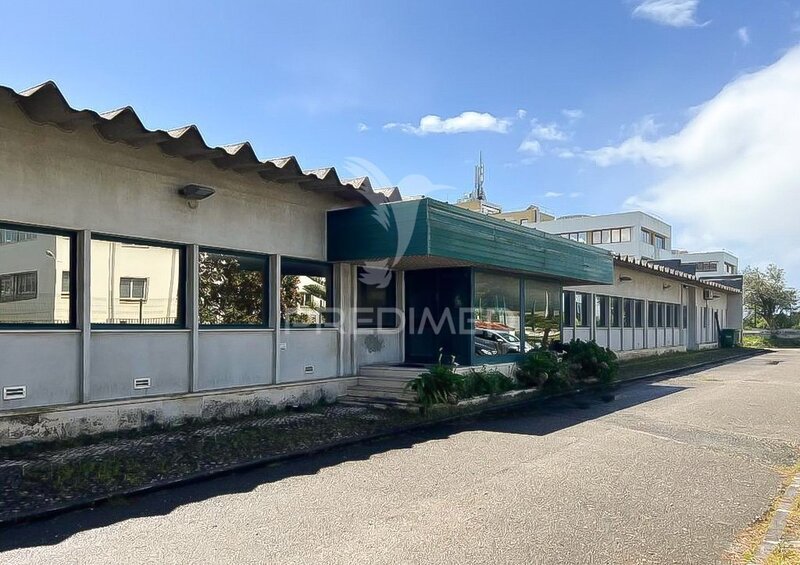 Toimisto with 7931sqm Oeiras - keskustassa