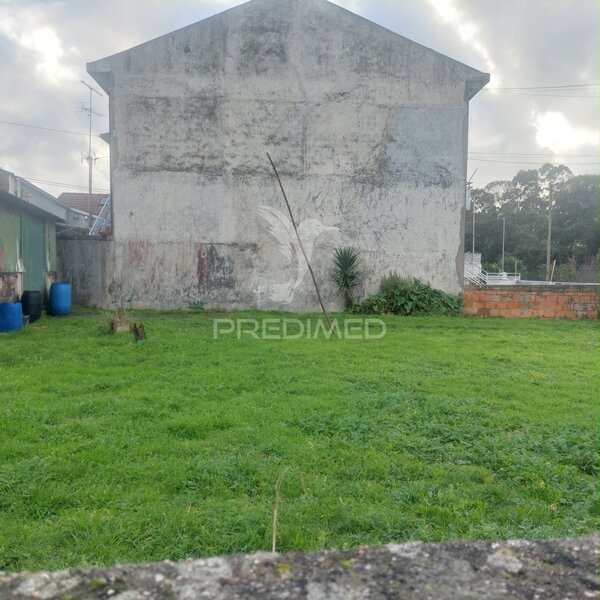 Terreno con proyecto aprobado Pedrouços Maia - excelentes accesos