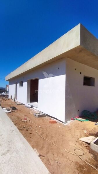 Haus V3 Parterre Fernão Ferro Seixal - grill, alarmanlage, solarpaneele, klimaanlage, doppelverglasung, swimmingpool, garage