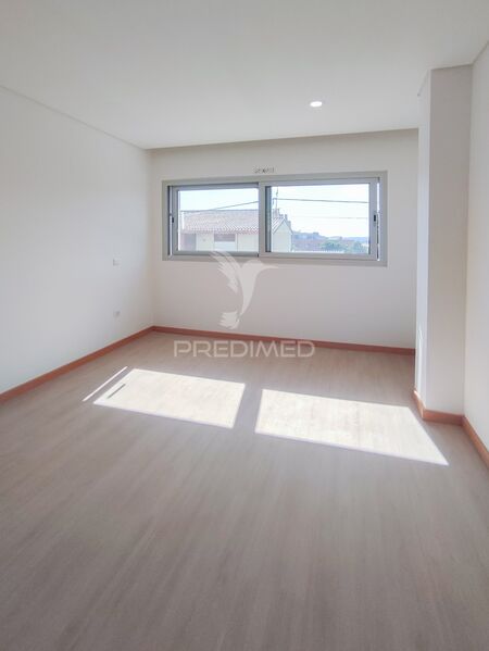 Apartamento T1 Moderno Urgezes Guimarães - zonas verdes, terraço