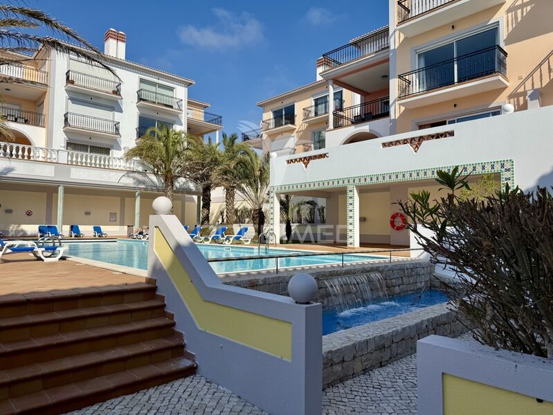 Apartamento de luxo T2 Amoreira Óbidos - jardins, garagem, piscina, condomínio privado, terraço, aquecimento central, arrecadação, equipado, mobilado