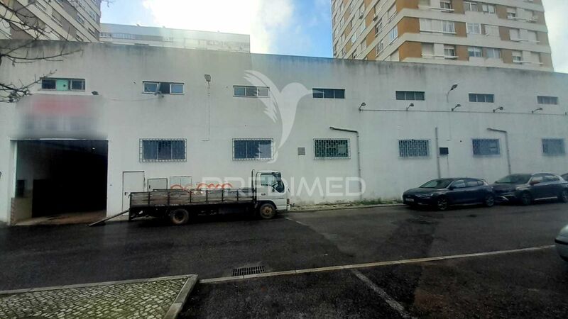 Warehouse with 35sqm Loures - easy access