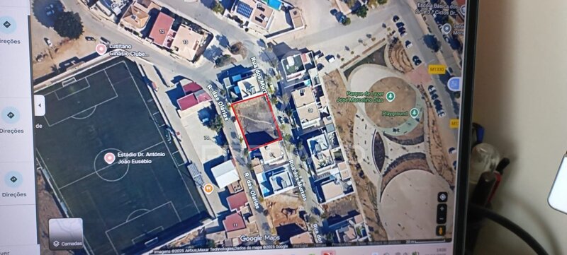Plot Urban with 330sqm Olhão