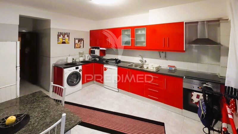 Apartment 3 bedrooms in good condition Olhão - fireplace, terrace, kitchen