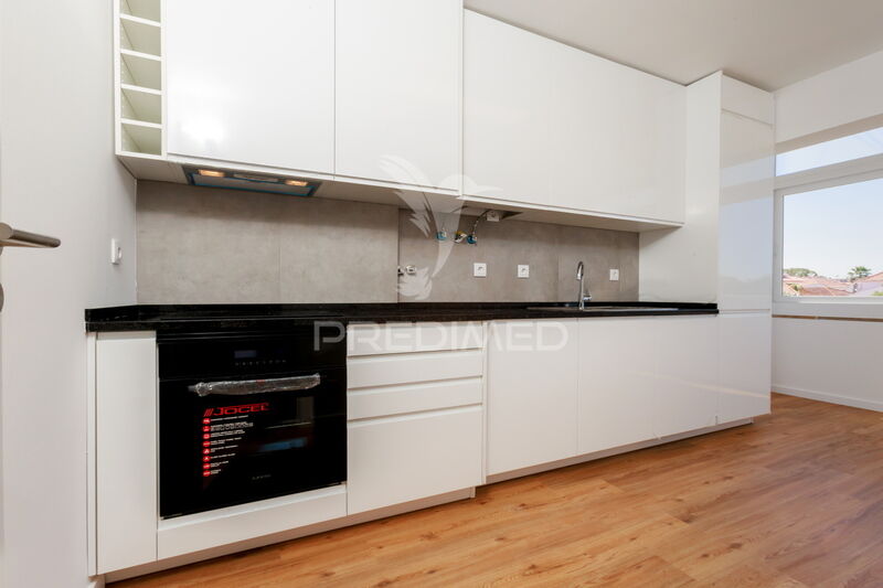 Apartamento T2 Remodelado Seixal - marquise