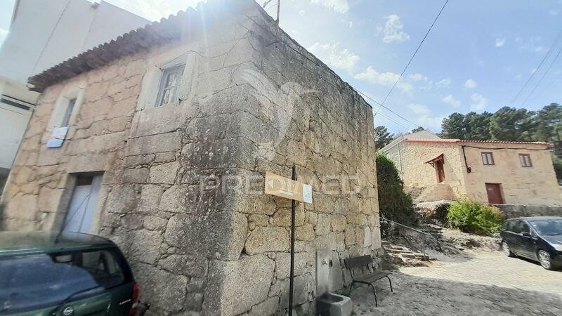 House 3 bedrooms in the center Alpedrinha Fundão - fireplace