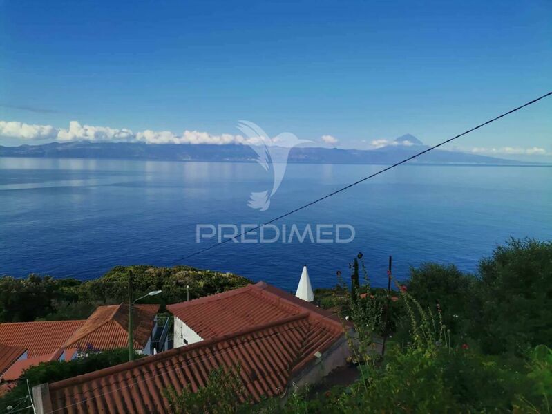 House to recover 2 bedrooms Calheta Calheta (São Jorge) - great view