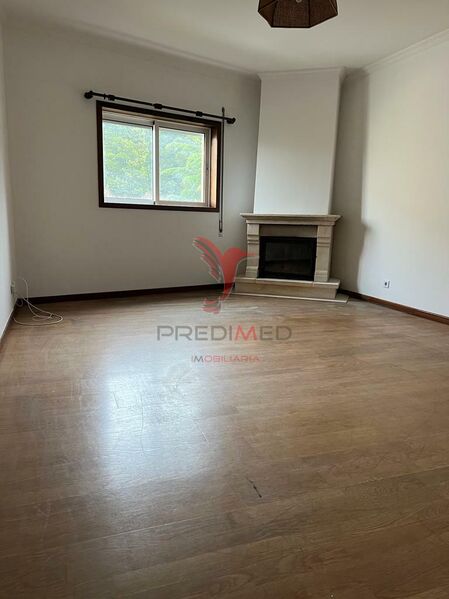 Apartamento T2 Torno Lousada para vender - lareira, lugar de garagem, garagem
