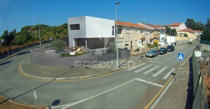 House 3 bedrooms Isolated Paranhos Porto - swimming pool, garage, underfloor heating, equipped kitchen, garden