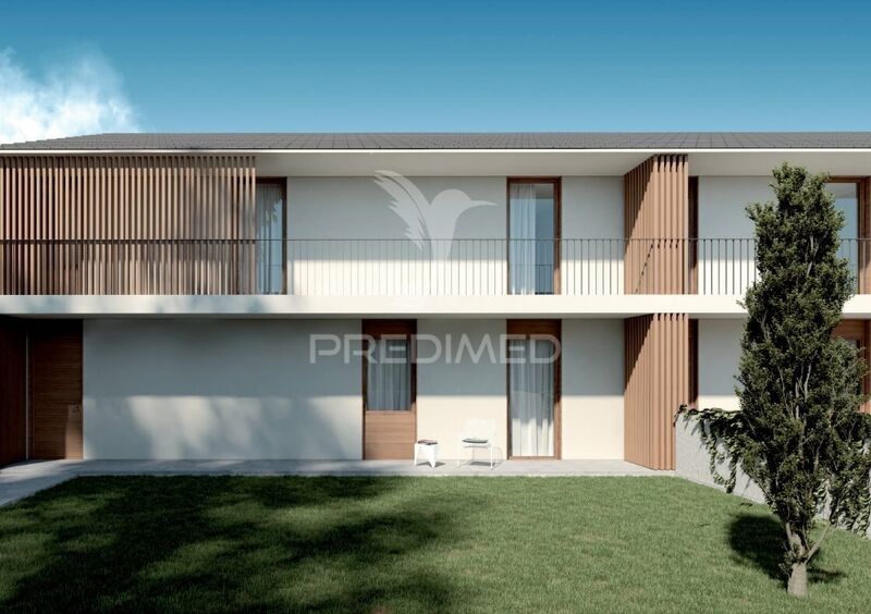 House/Villa V2 Paranhos Porto - ,