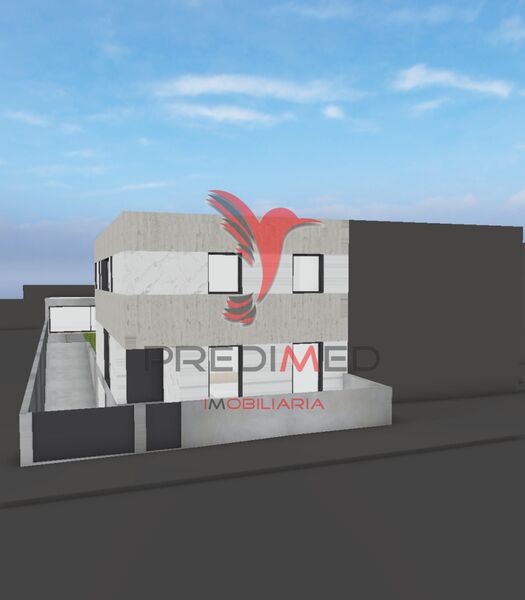 Lote Urbano com 454m2 Moreira Maia para comprar - bons acessos, luz, garagem