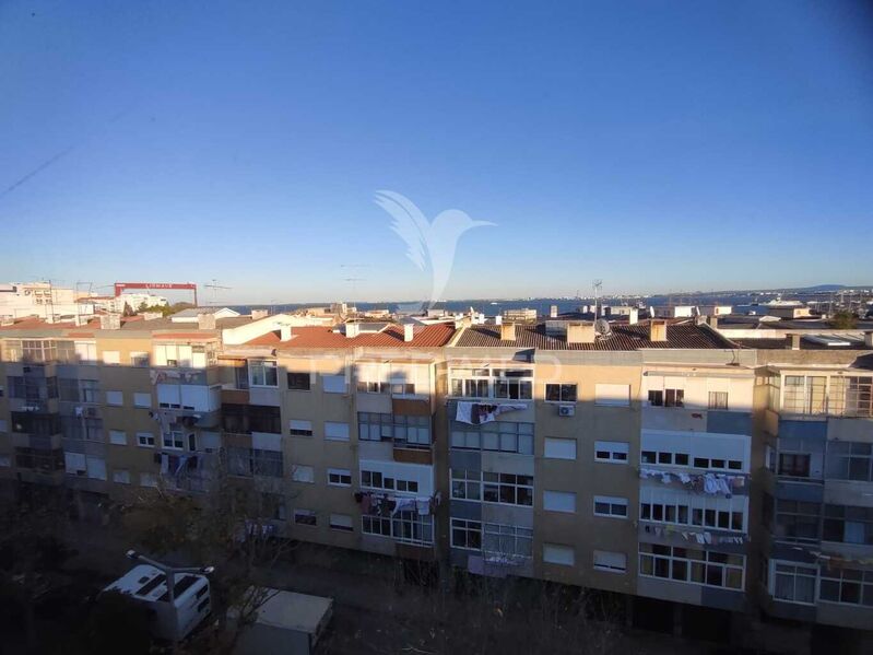 Apartamento T3 Almada