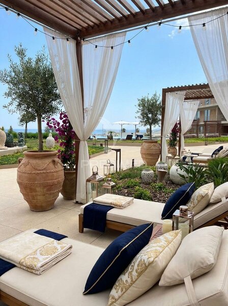 Apartamento novo T2 Quarteira Loulé - jardins, piscina, condomínio fechado