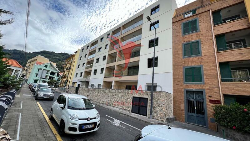Apartamento T2 no centro Ribeira Brava à venda - varanda, 3º andar, garagem