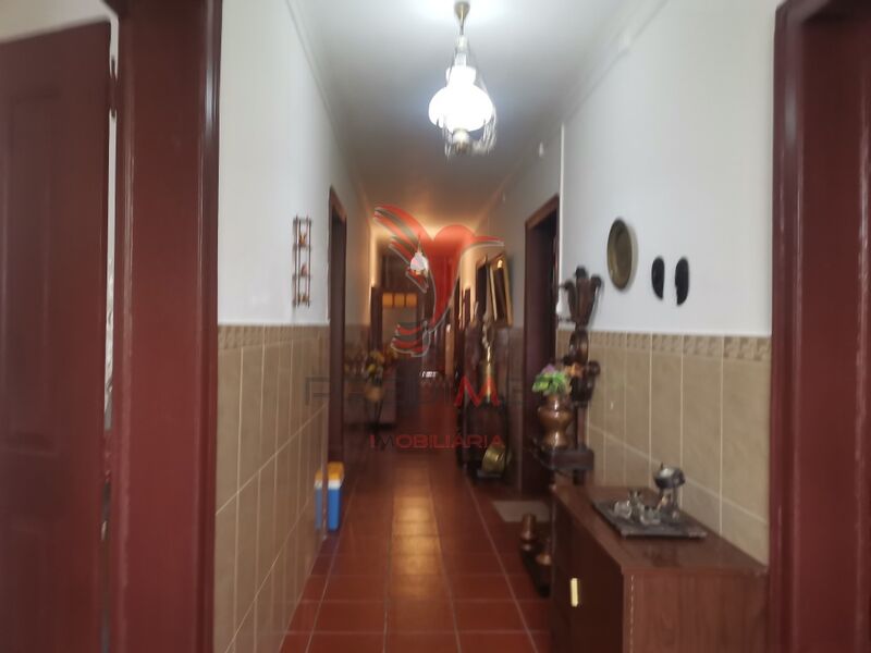 House 4 bedrooms Old in good condition Salvador Beja - backyard, swimming pool, garage