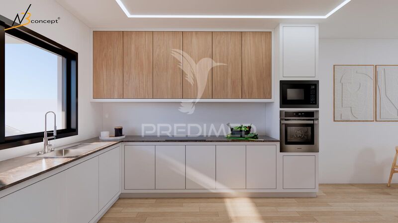 Moradia em banda V3 Quinta do Conde Sesimbra - parqueamento, terraço, varanda, cozinha equipada, jardim, quintal, lareira