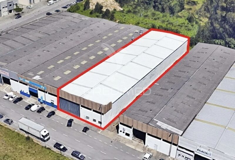 Armazém Industrial com 1474.75m2 Moreira Maia - wcs
