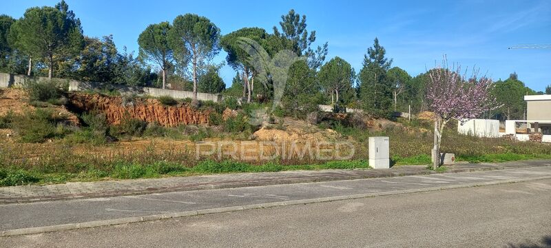 Plot of land new for construction Constância