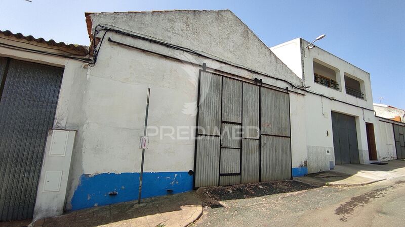 Warehouse with 135sqm Beja