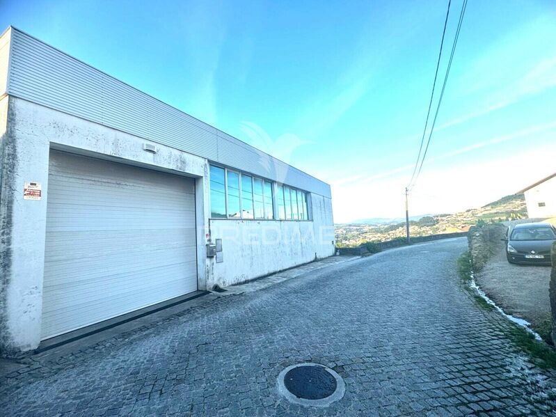 Warehouse Spacious with 532sqm Negrelos (São Tomé) Santo Tirso