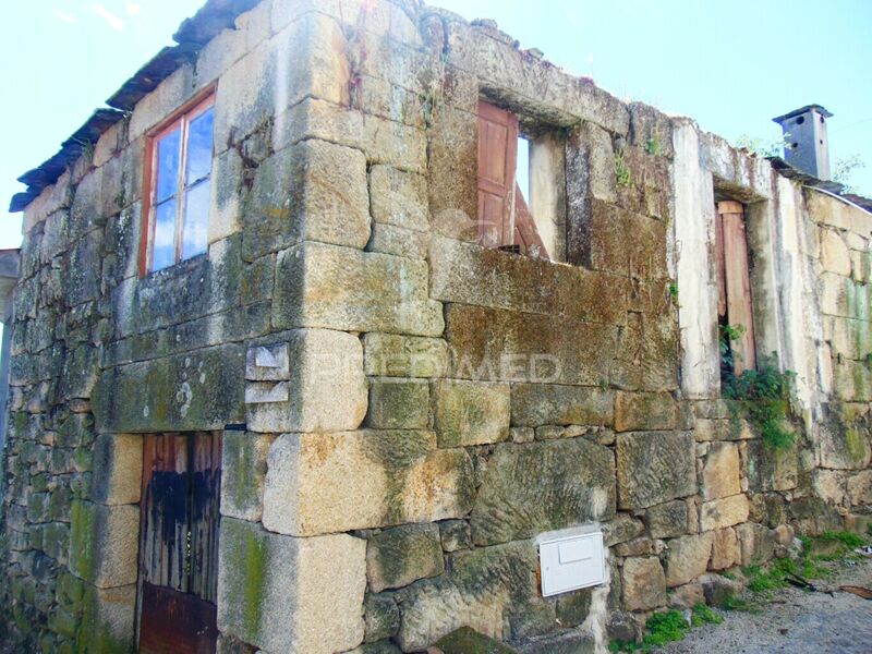 Casa V2 Geminada Torgueda Vila Real