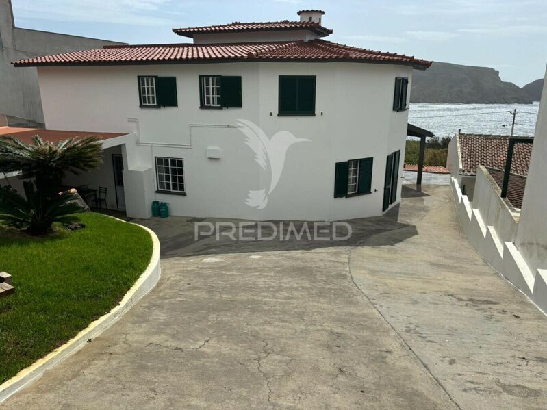 Moradia V3 Feteira Angra do Heroísmo - vista mar, varanda, cozinha equipada