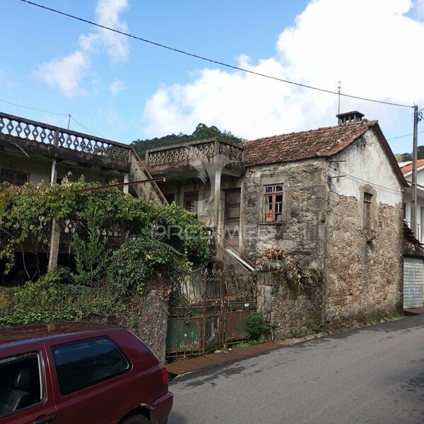 House V2 Rocas do Vouga Sever do Vouga - terrace, store room, attic, garage, garden