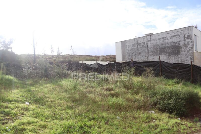 Land for construction Pousa Barcelos - great location, electricity, water