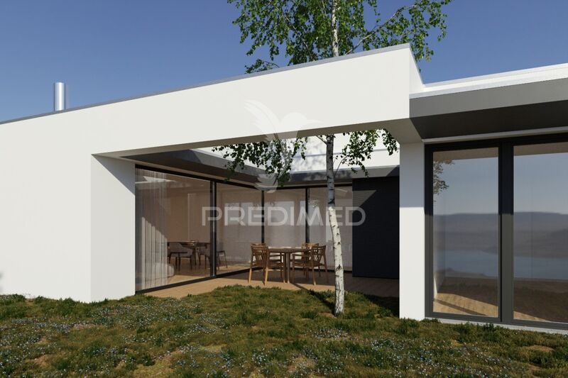 House/Villa V3 Padim da Graça Braga - , ,