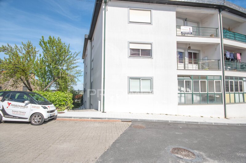 Apartamento T3 Guarda - garagem, varanda, aquecimento central, sótão
