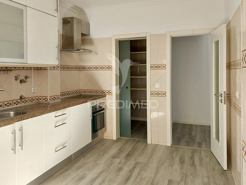 Apartamento T3 Quinta do Conde Sesimbra - aislamiento térmico, doble acristalamiento