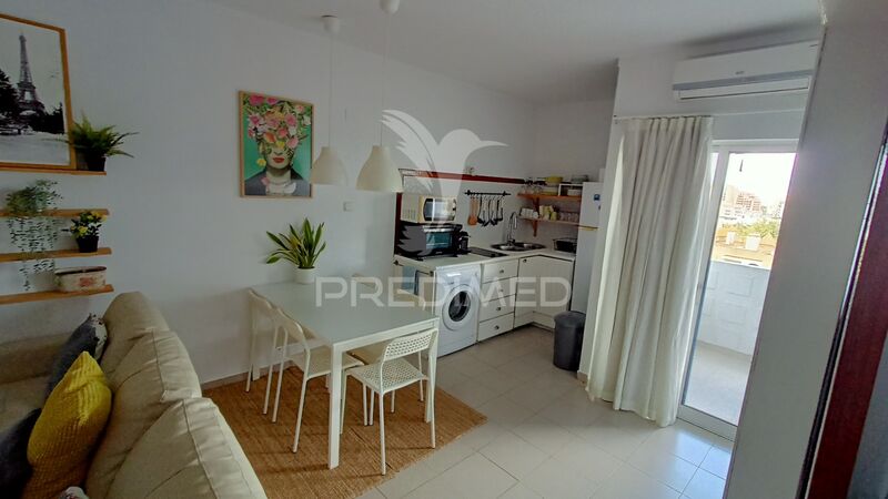 Apartment T0 Portimão - condominium, balcony, furnished, equipped, air conditioning