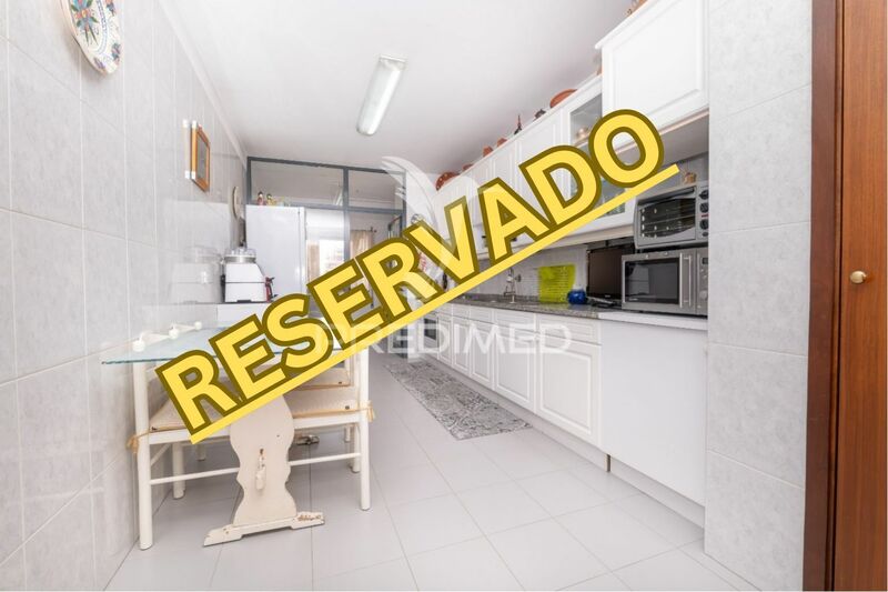 Apartment 3 bedrooms São Victor Braga - garage, central heating, balcony, double glazing, boiler, store room, kitchen, parking space