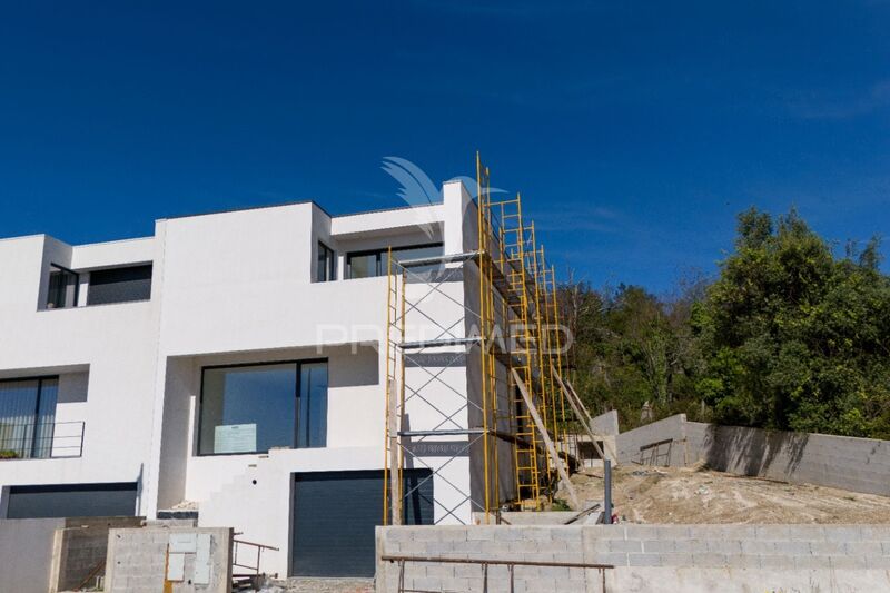 House nueva V3 Tadim Braga - swimming pool, garden, garage, equipped kitchen, air conditioning, automatic gate