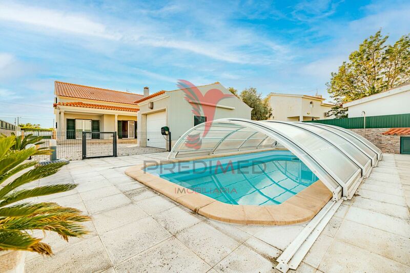 жилой дом V3 Salvaterra de Magos - солнечные панели, барбекю, автоматический полив, система кондиционирования, бассейн, гараж