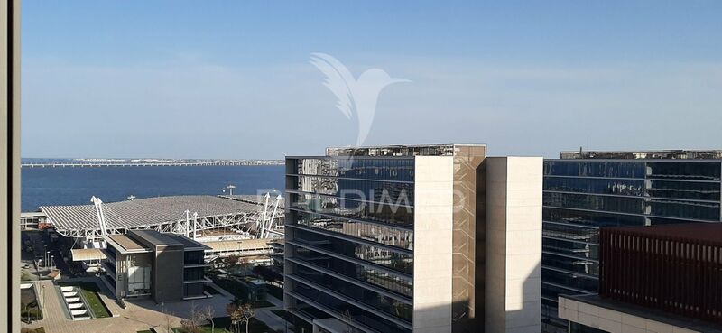 Escritório novo no centro Parque das Nações Lisboa - wc, muita luz natural, ar condicionado