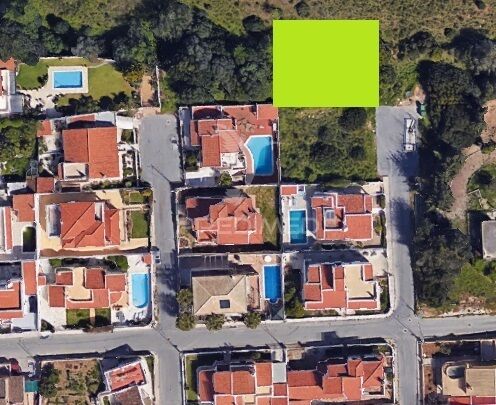 Lote de terreno novo com 391m2 Carvoeiro Lagoa (Algarve)