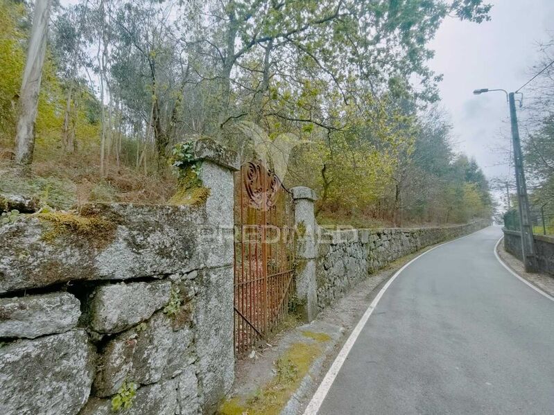 Land with 12937sqm Polvoreira Guimarães