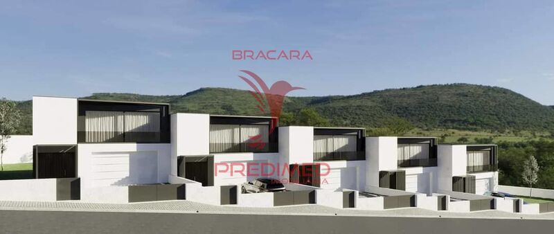 Moradia V3 de luxo Priscos Braga para venda - videovigilância, ar condicionado, alarme, varandas, vidros duplos, garagem