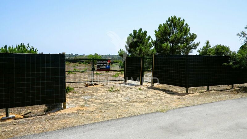 Land Rustic with 23940sqm Porches Lagoa (Algarve) - electricity, water hole