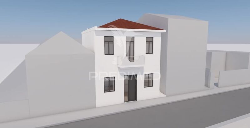 Moradia V3 em construção Peso da Régua - painéis solares, ar condicionado, terraço